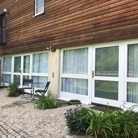 Апартаменты Cozy Apartment In Bad Koesen Next To A River