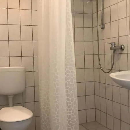 Cozy Apartment In Bad Koesen Next To A River Апартаменты